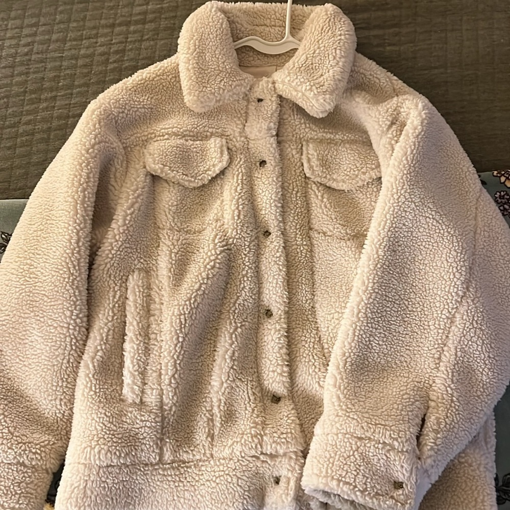 Ugg Frankie Sherpa Trucker Jacket - Picture 5 of 5